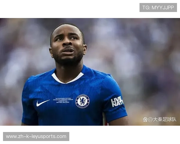 切尔西边路突破频频，恩昆库射门直指网窝